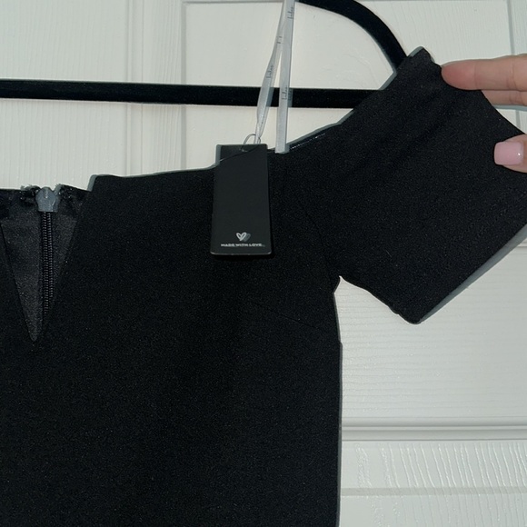 sold - Picture 3 of 5